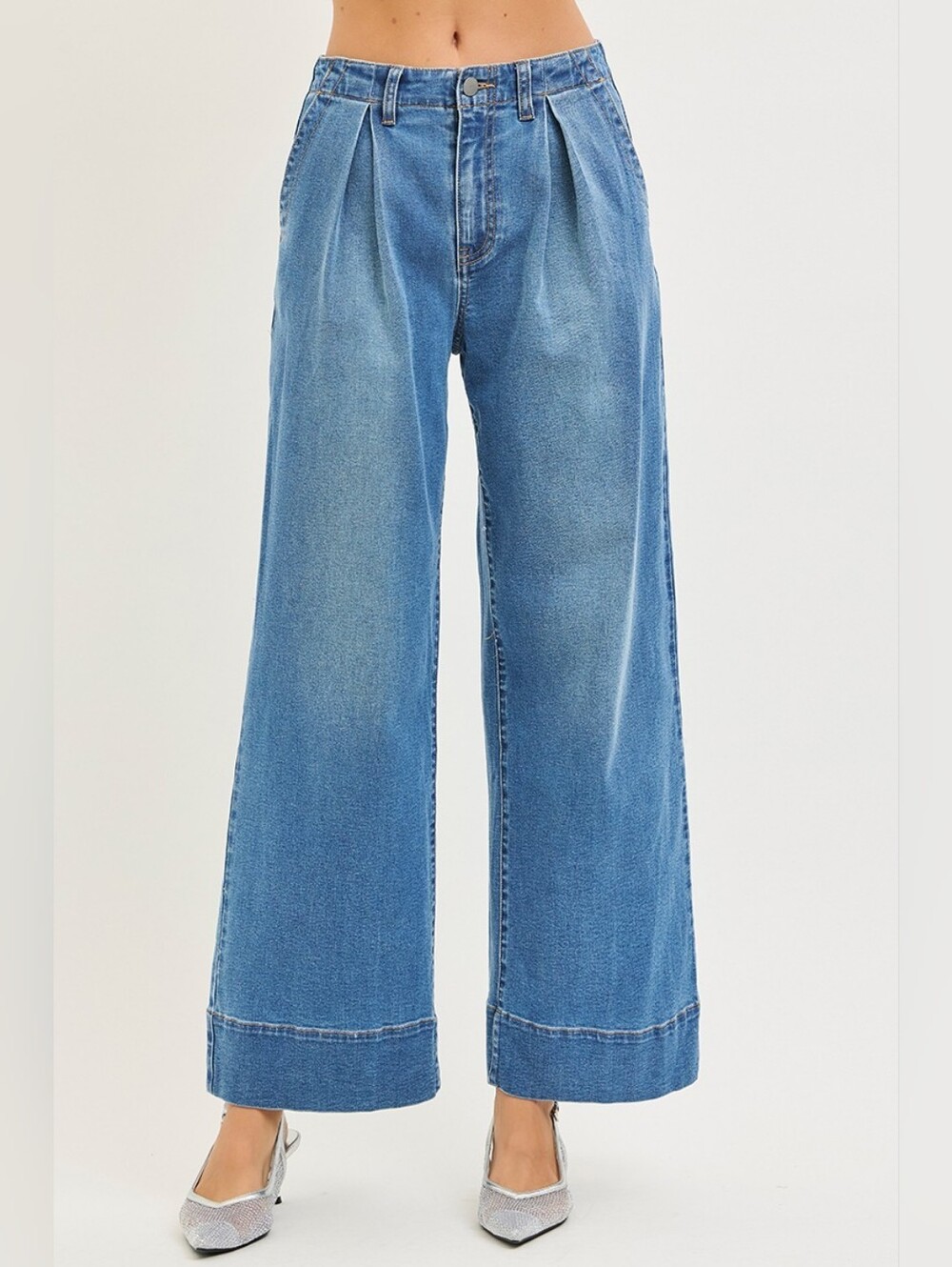 Wide Leg Pleated Jeans in Medium Blue - Picture 6 of 6